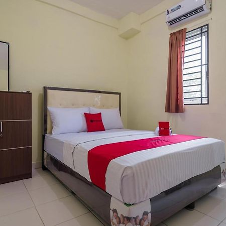 Reddoorz Near Politeknik Negeri Medan Hotel Ngoại thất bức ảnh
